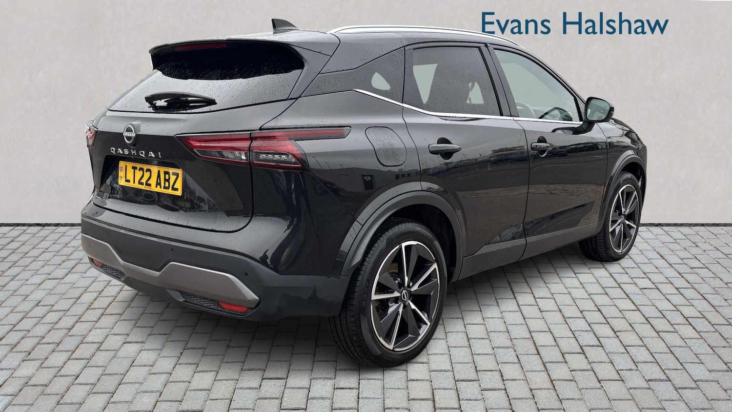 Used Nissan Qashqai 2022 for sale - 76515494: Photo 2