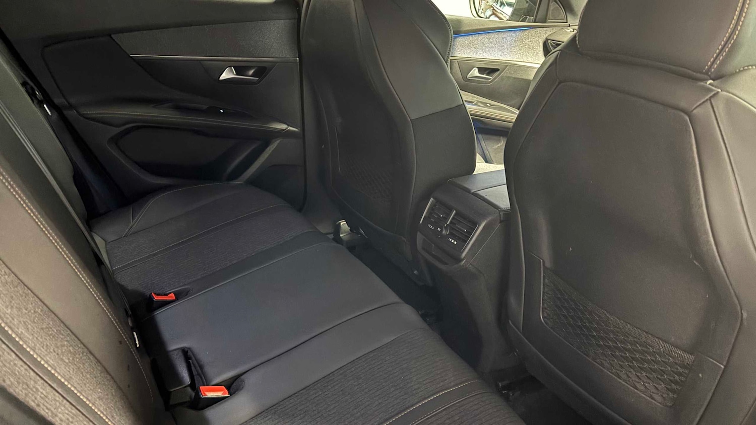 Used Peugeot 3008 2020 for sale - 77270156: Photo 21