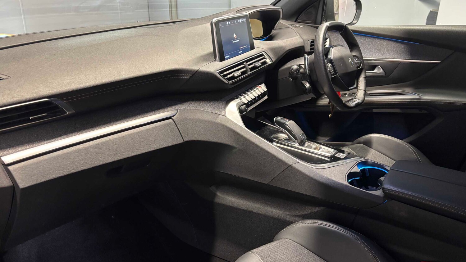 Used Peugeot 3008 2020 for sale - 77270156: Photo 26