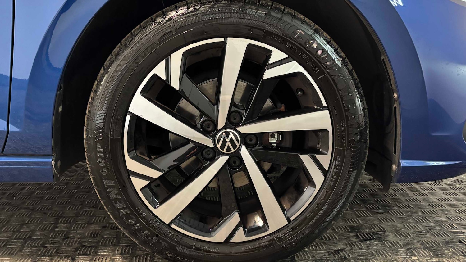 Used Volkswagen Polo 2024 for sale - 77577387: Photo 10