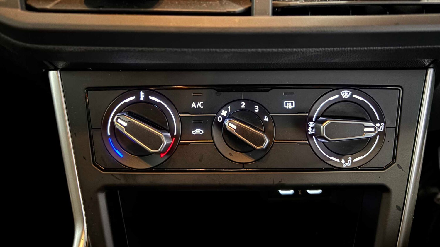 Used Volkswagen Polo 2024 for sale - 77577387: Photo 18