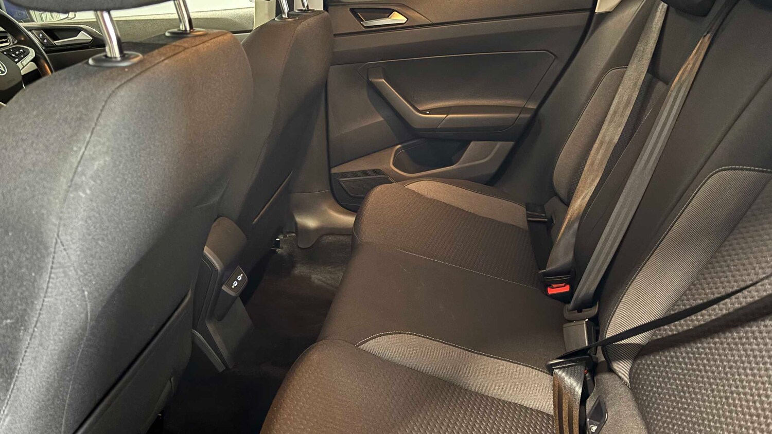 Used Volkswagen Polo 2024 for sale - 77577387: Photo 25