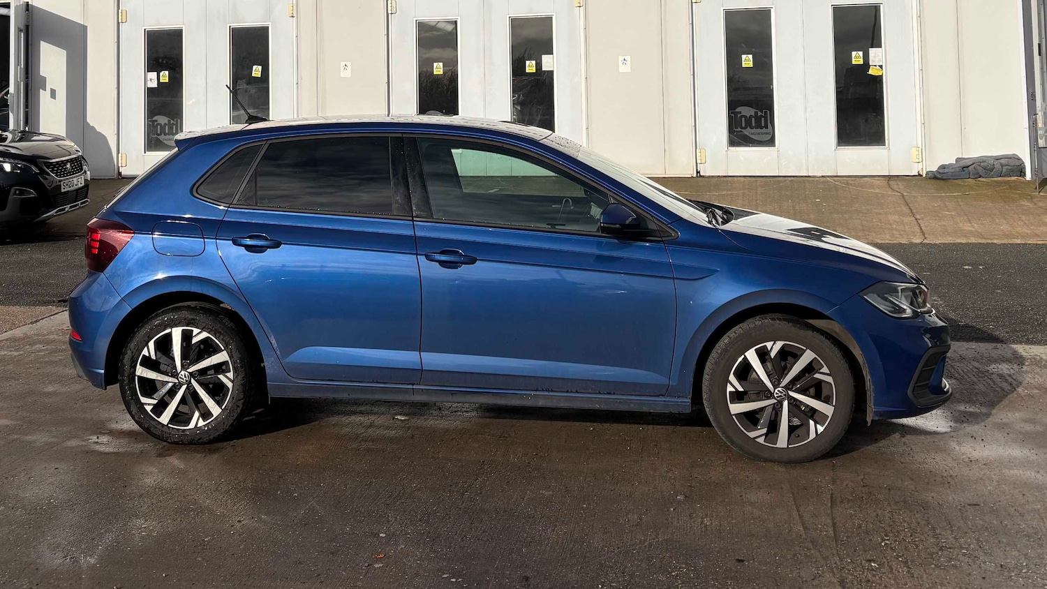 Used Volkswagen Polo 2024 for sale - 77577387: Photo 3