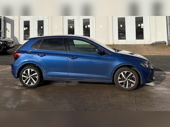 Used Volkswagen Polo 2024 for sale - 77577387: Photo