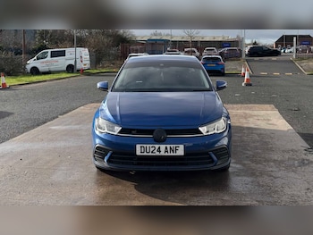 Used Volkswagen Polo 2024 for sale - 77577387: Photo