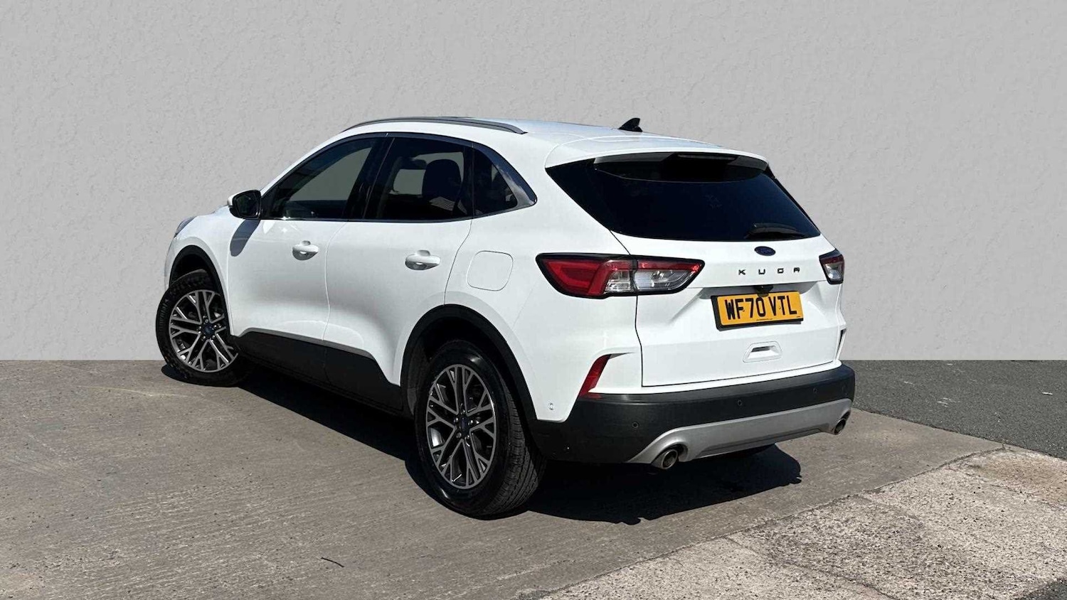 Used Ford Kuga 2020 for sale - 76576077: Photo 2