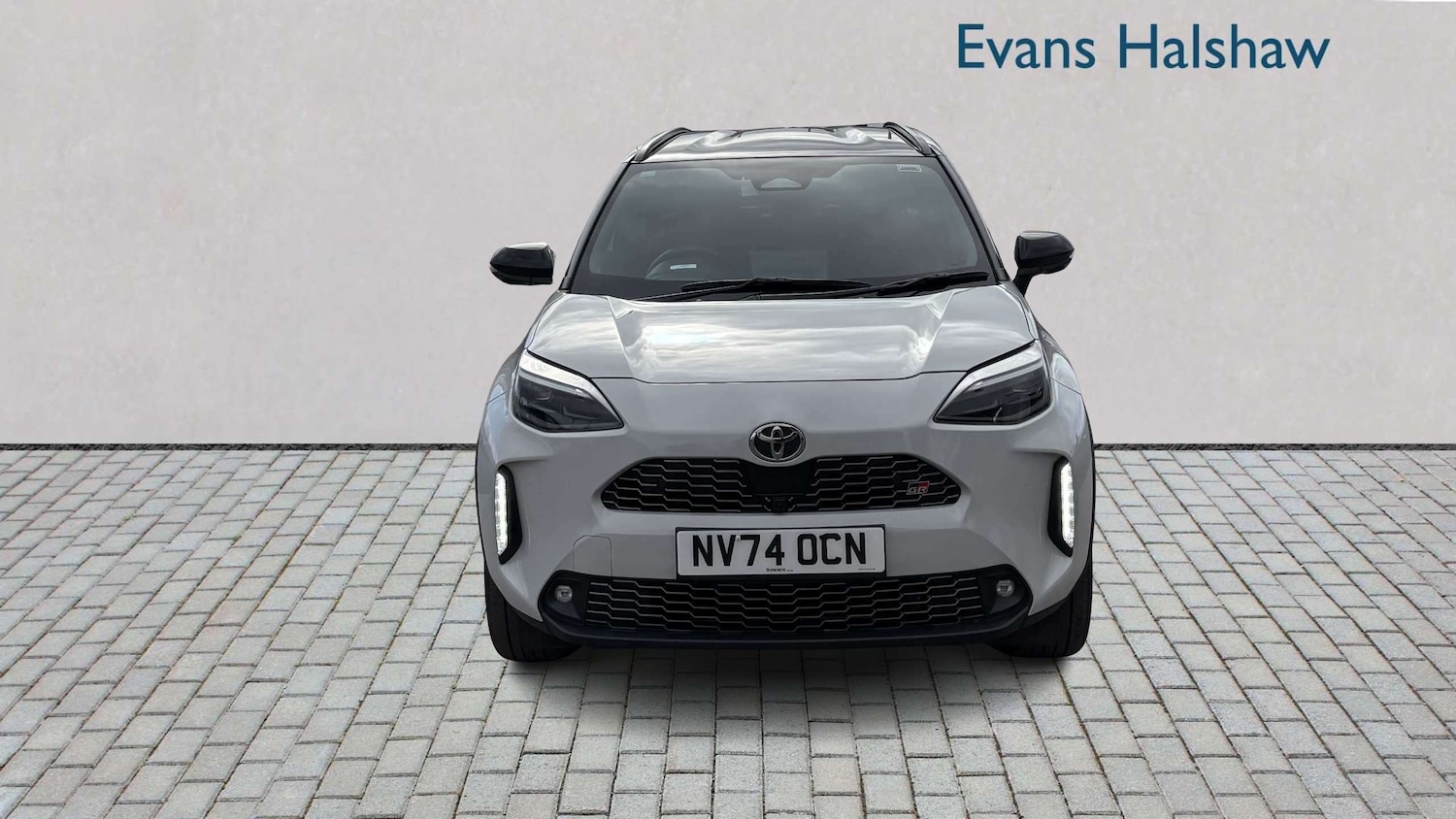 Used Toyota Yaris Cross 2024 for sale - 77772314: Photo 4