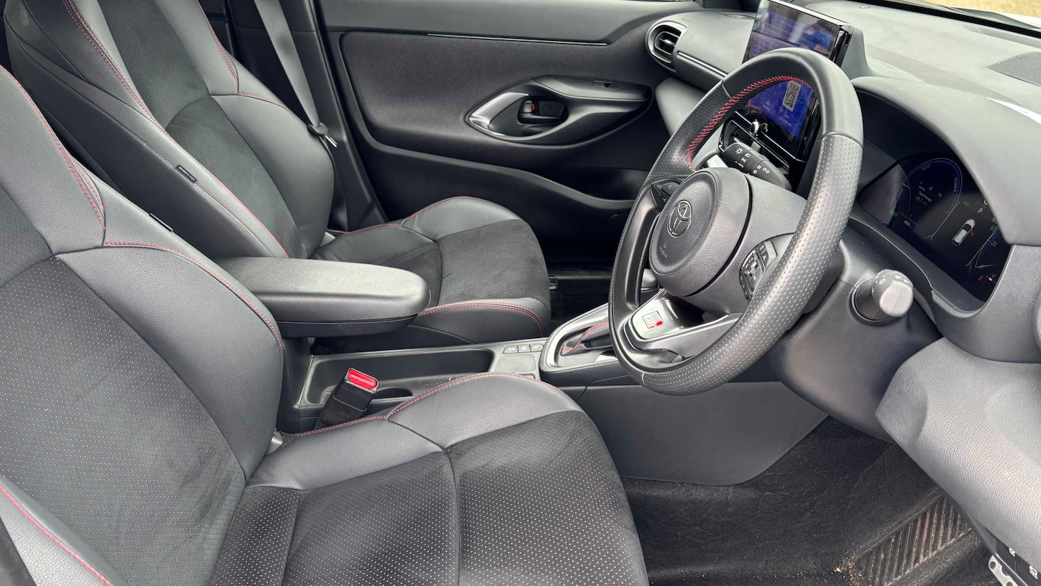 Used Toyota Yaris Cross 2024 for sale - 77772314: Photo 7