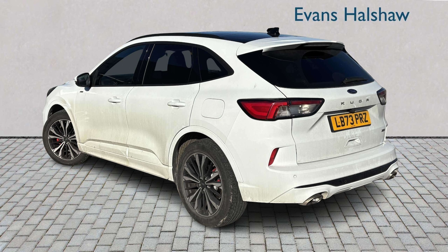 Used Ford Kuga 2023 for sale - 77928343: Photo 2