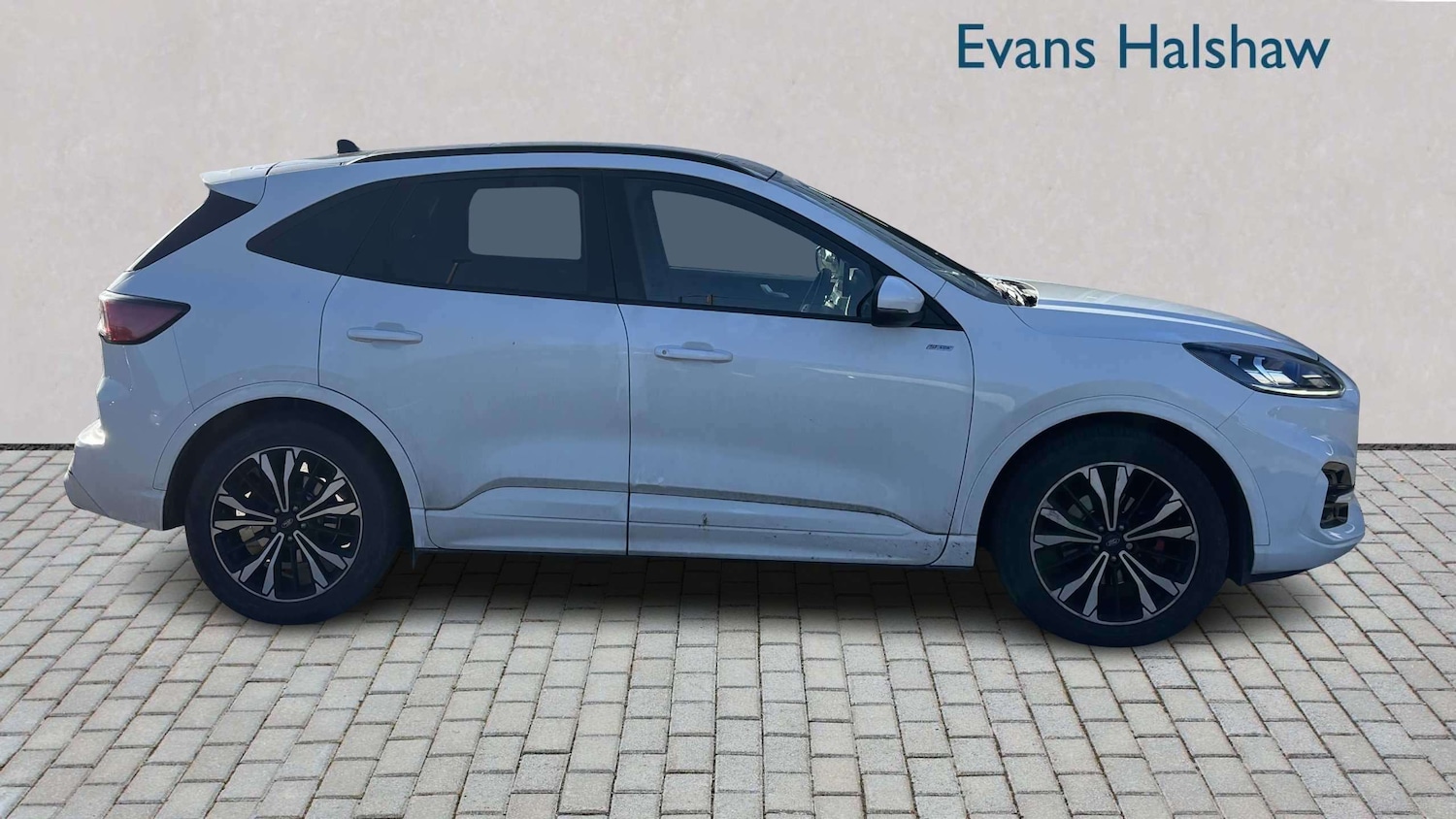 Used Ford Kuga 2023 for sale - 77928343: Photo 3