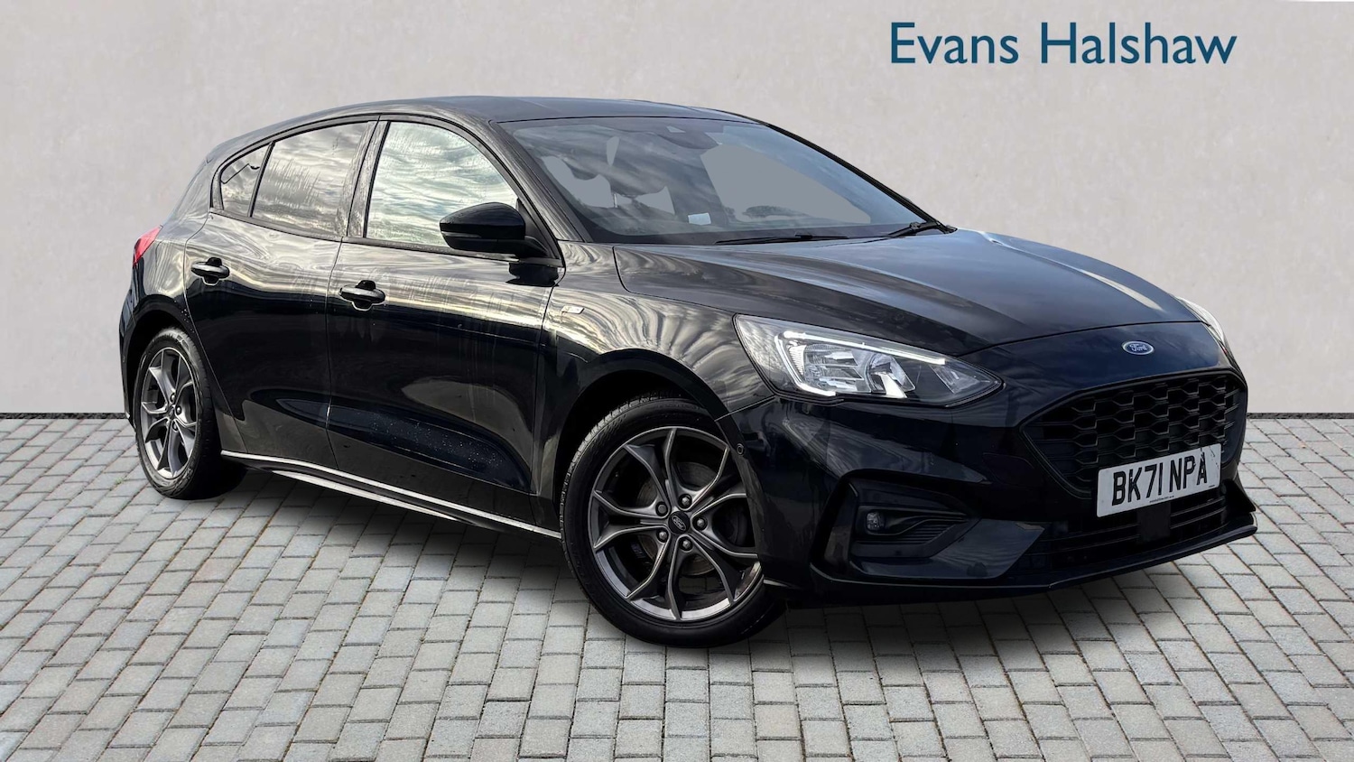 Used Ford Focus 2021 for sale - 76875662: Photo 1