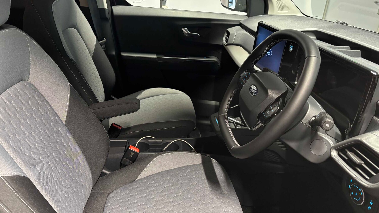 Used Ford Tourneo Courier 2025 for sale - 78173612: Photo 14