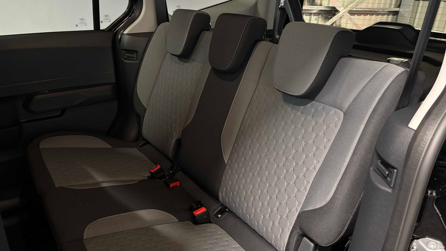 Used Ford Tourneo Courier 2025 for sale - 78173612: Photo 23