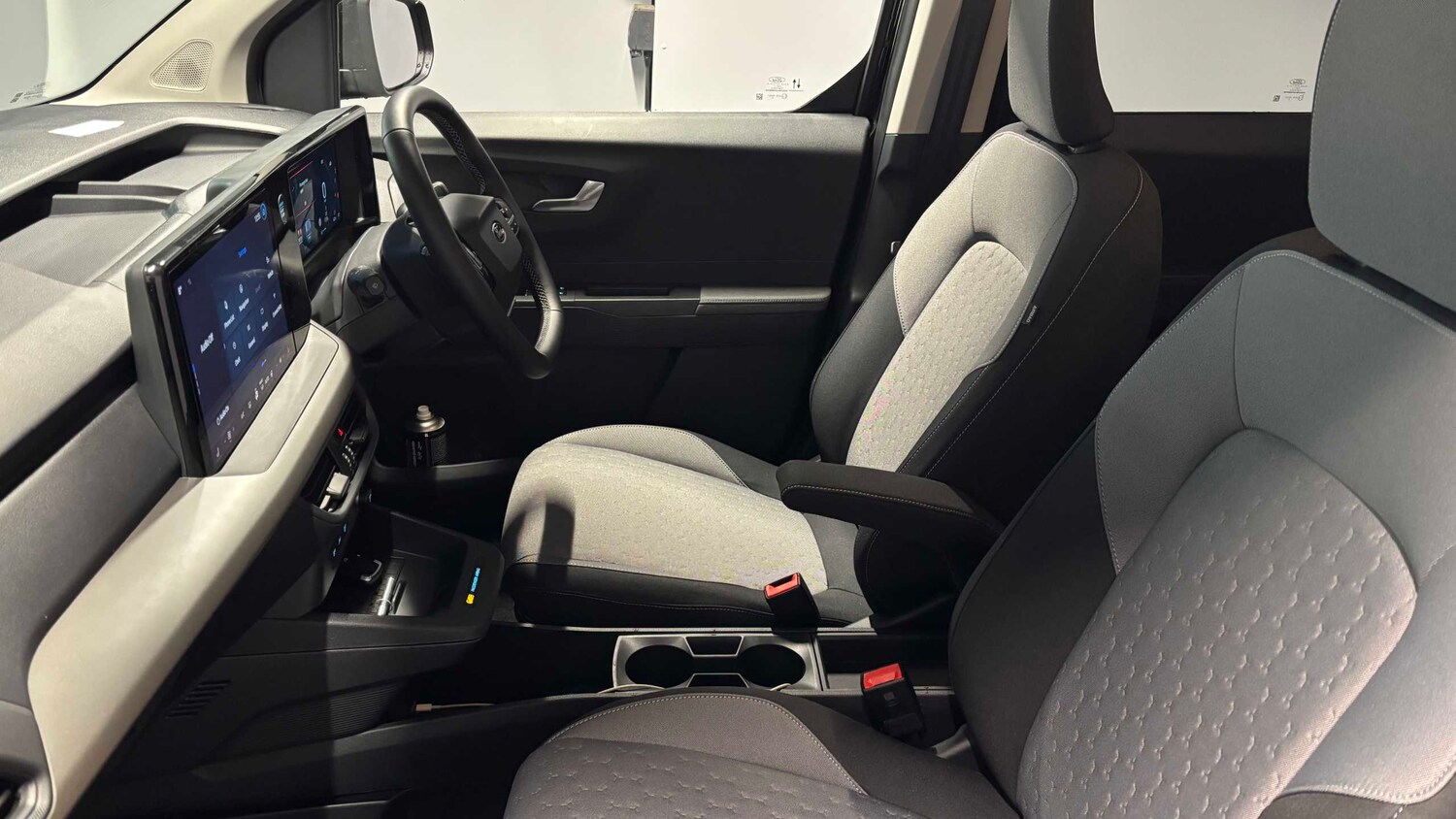 Used Ford Tourneo Courier 2025 for sale - 78173612: Photo 26