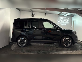 Used Ford Tourneo Courier 2025 for sale - 78173612: Photo