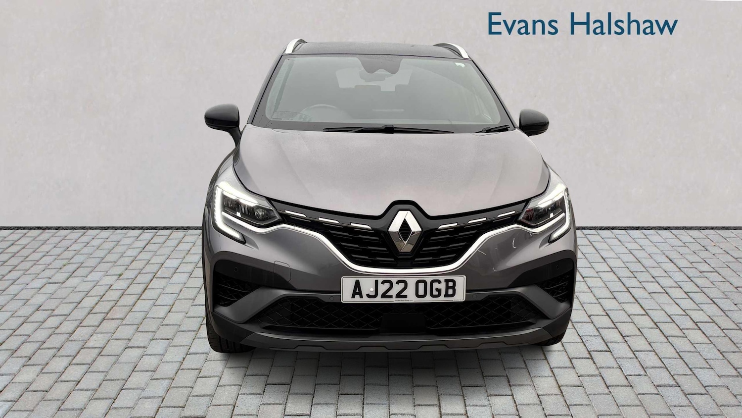 Used Renault Captur 2022 for sale - 76515616: Photo 3