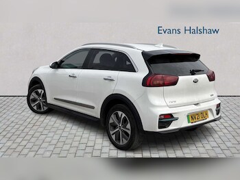 Used Kia Niro 2021 for sale - 77996255: Photo