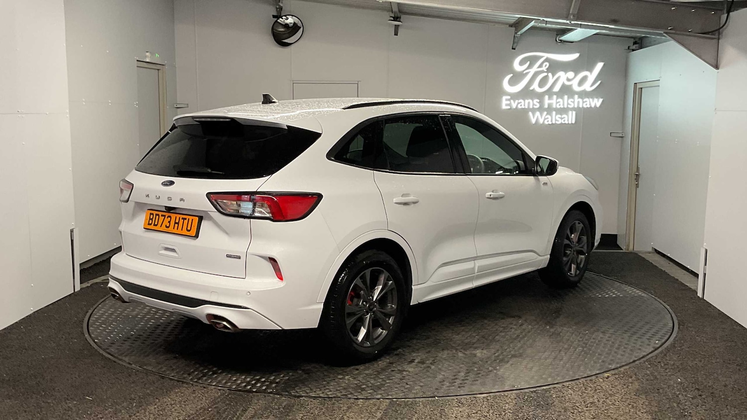 Used Ford Kuga 2023 for sale - 76329331: Photo 3