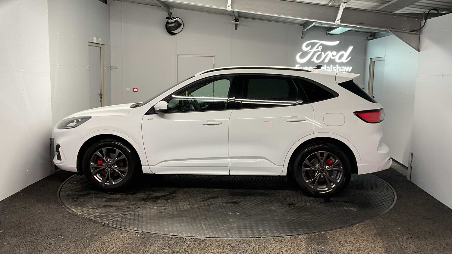 Used Ford Kuga 2023 for sale - 76329331: Photo 6