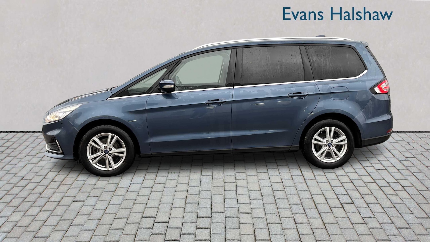 Used Ford Galaxy 2022 for sale - 76564378: Photo 3