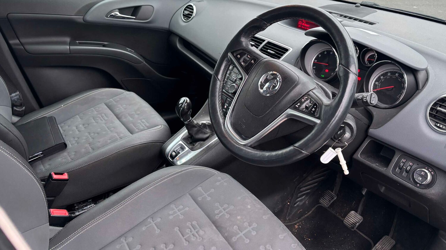 Used Vauxhall Meriva 2014 for sale - 77294296: Photo 6