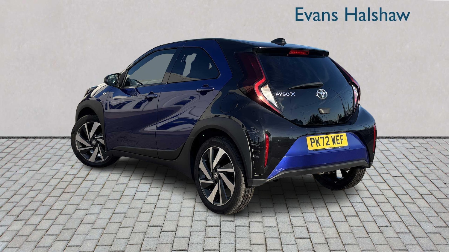 Used Toyota Aygo X 2022 for sale - 76662027: Photo 2