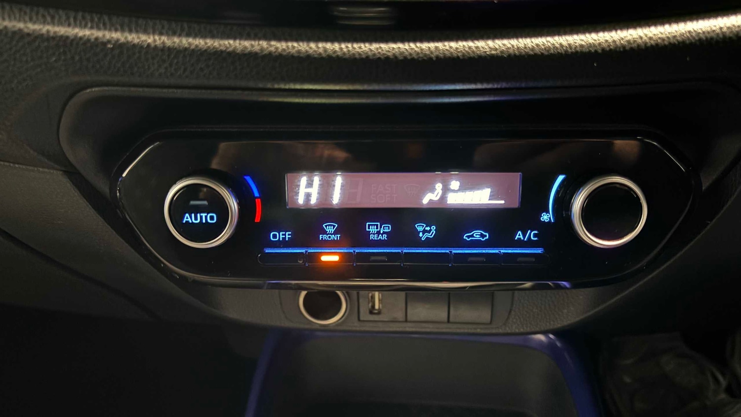 Used Toyota Aygo X 2022 for sale - 76662027: Photo 20