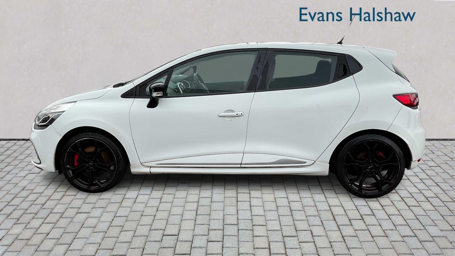 Used Renault Clio 2016 for sale - 76329115: Photo 4