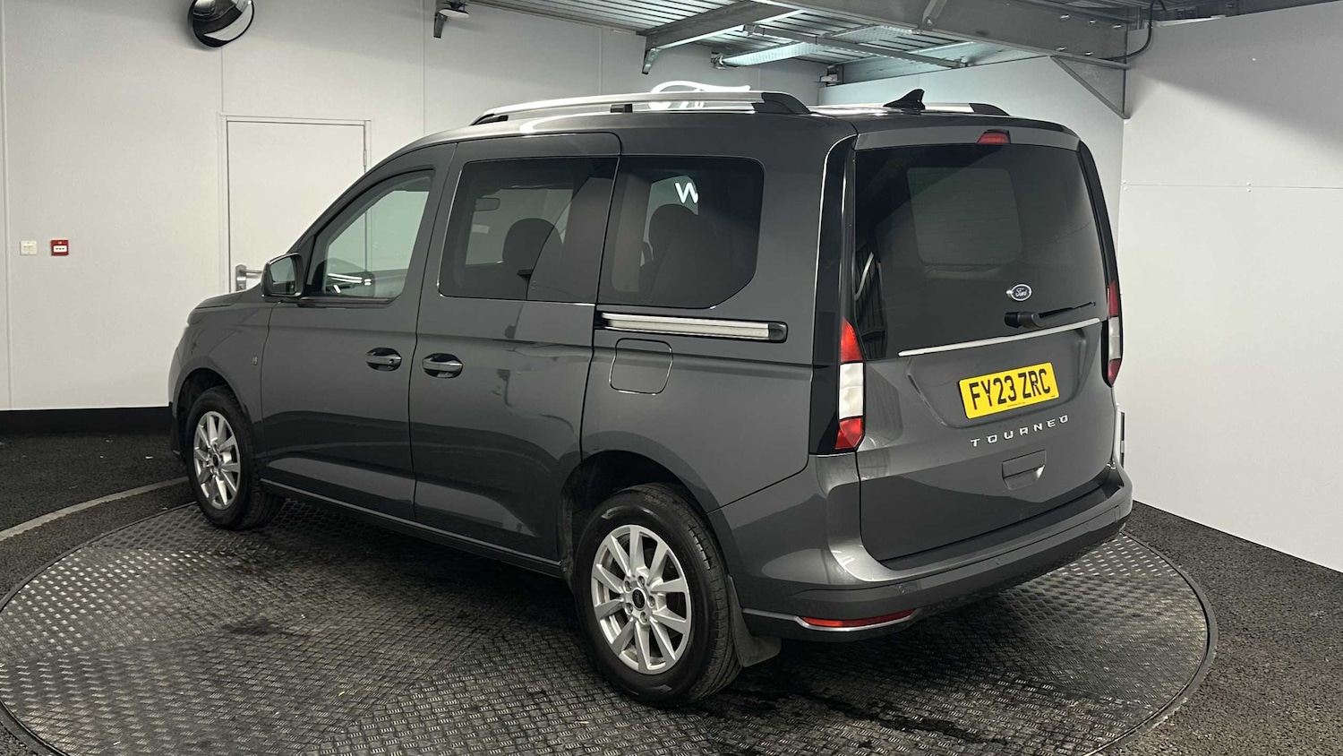Used Ford Tourneo Connect 2023 for sale - 75841514: Photo 2