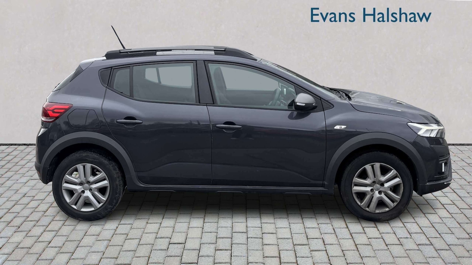 Used Dacia Sandero Stepway 2023 for sale - 77811028: Photo 3