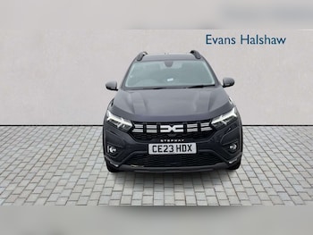 Used Dacia Sandero Stepway 2023 for sale - 77811028: Photo