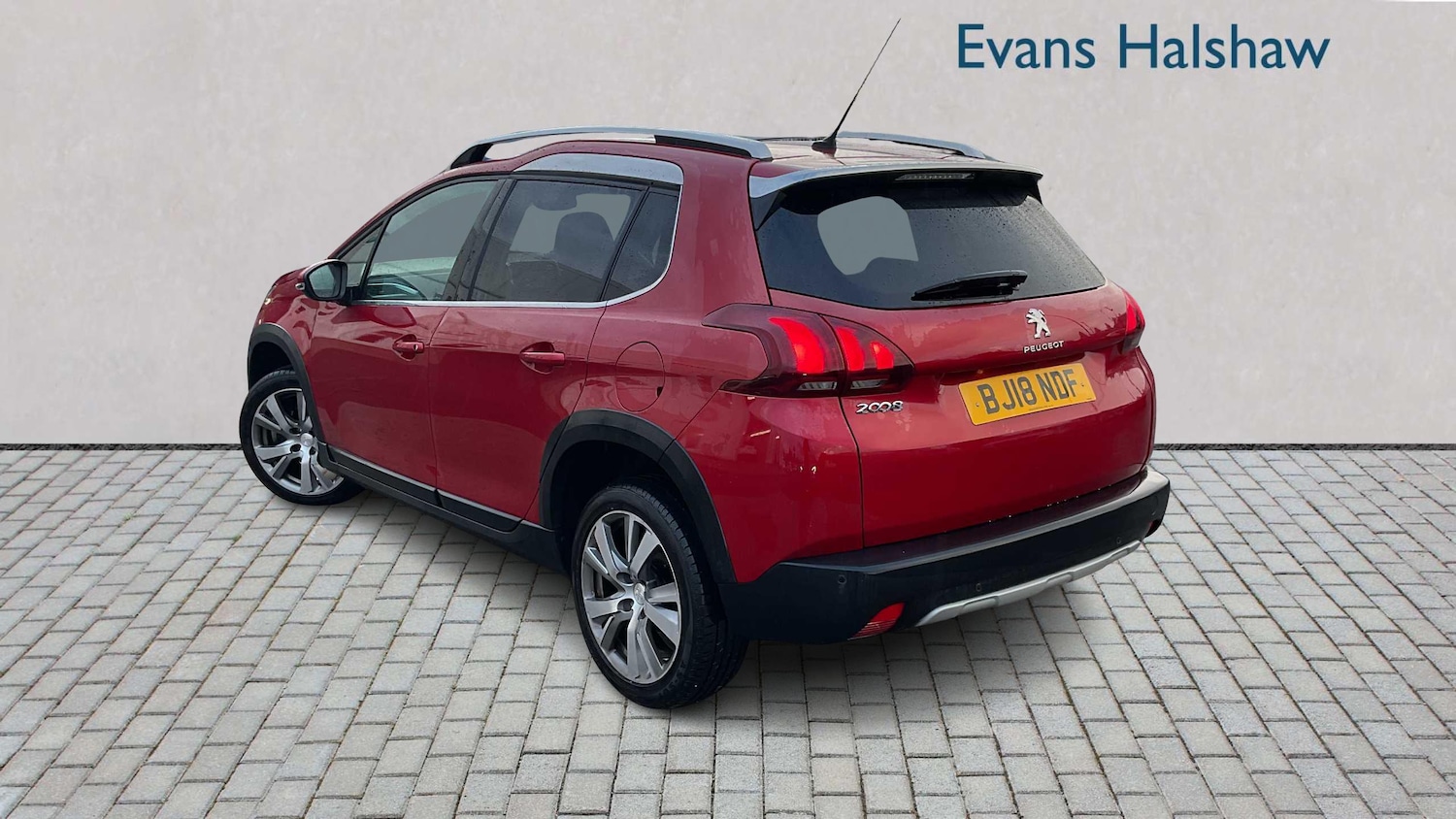 Used Peugeot 2008 2018 for sale - 76329323: Photo 2