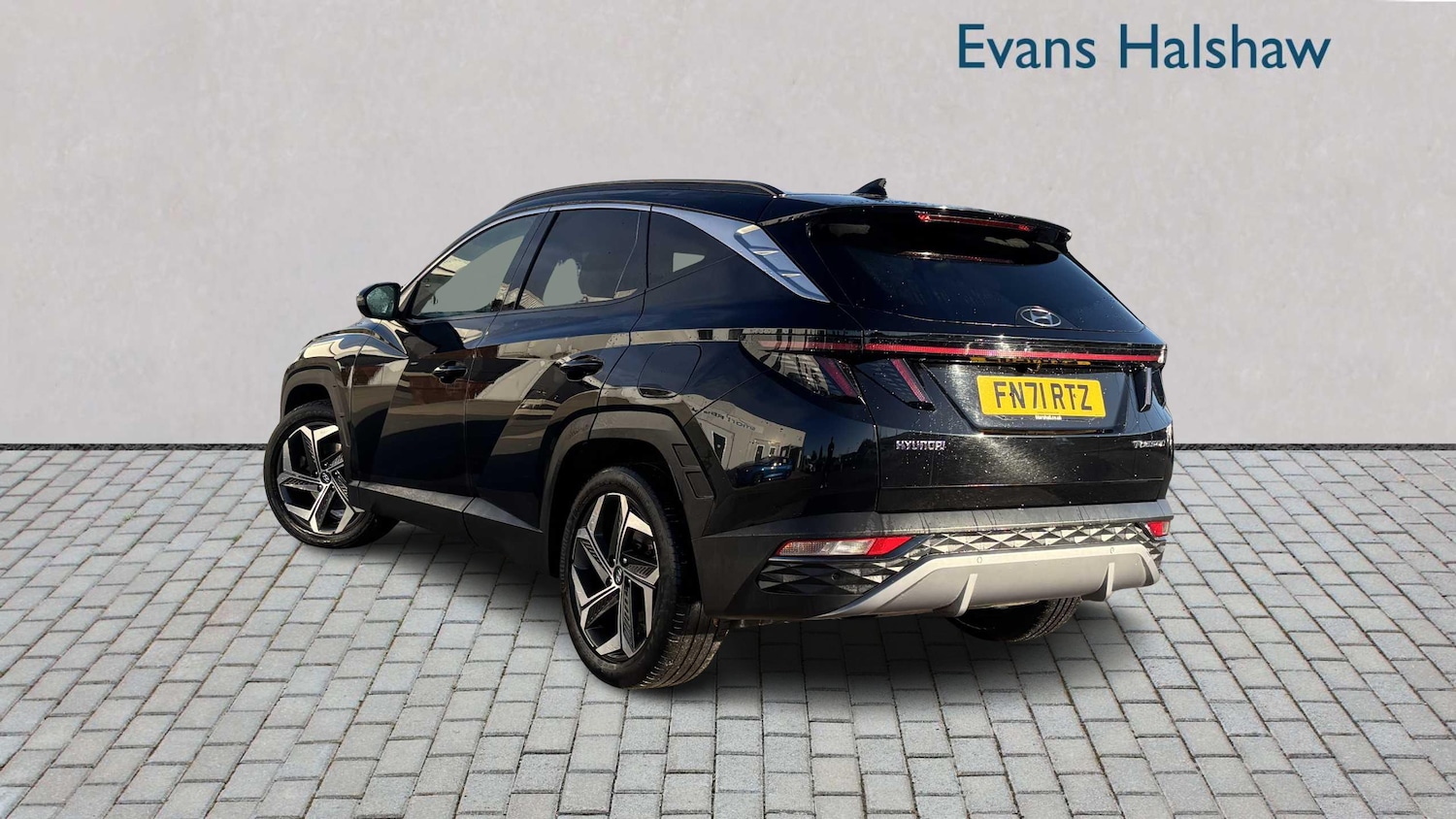 Used Hyundai TUCSON 2021 for sale - 76636654: Photo 2