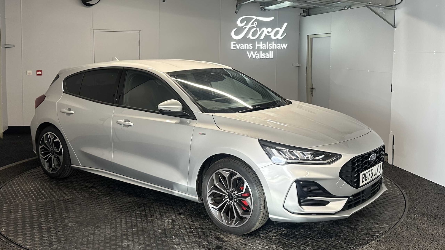 Used Ford Focus 2025 for sale - 76889856: Photo 1