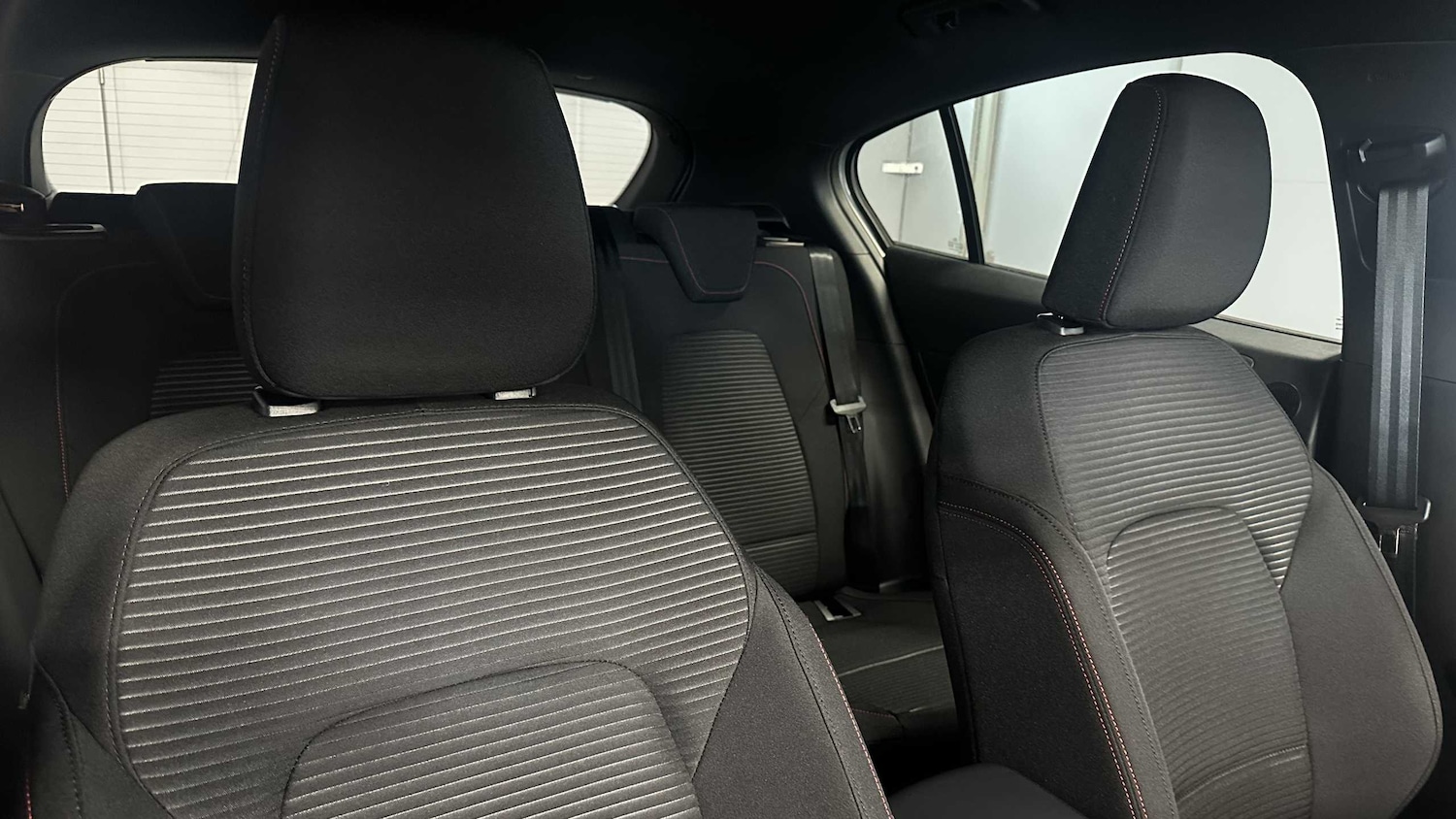 Used Ford Focus 2025 for sale - 76889856: Photo 15