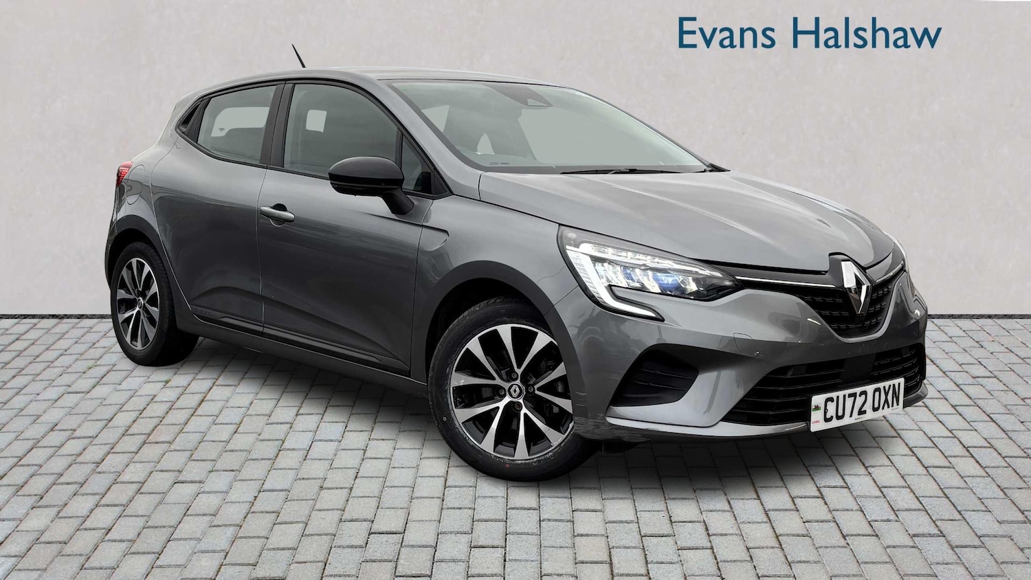 Used Renault Clio for sale - 76732203: Photo 1