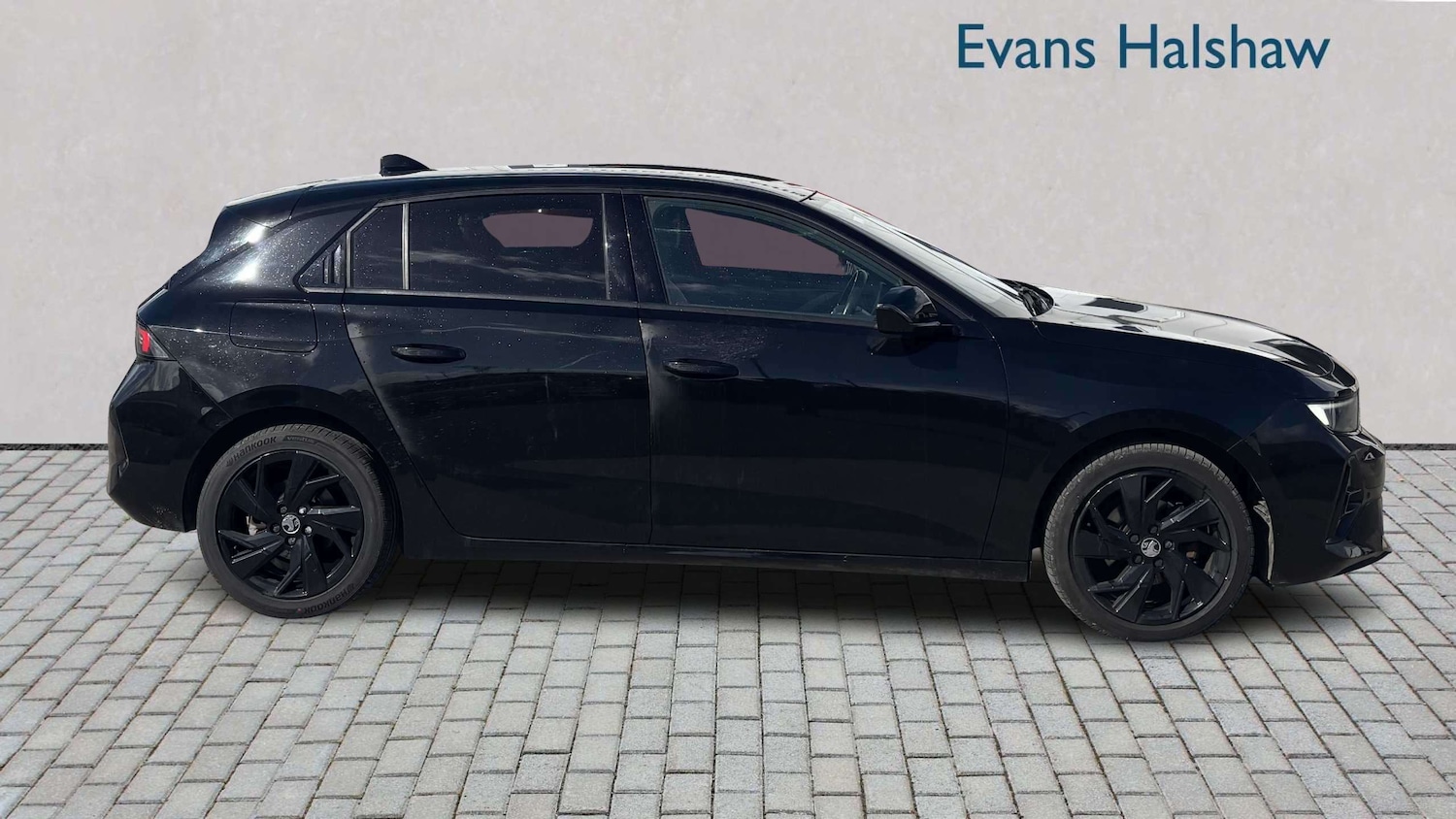 Used Vauxhall Astra 2023 for sale - 78023982: Photo 3