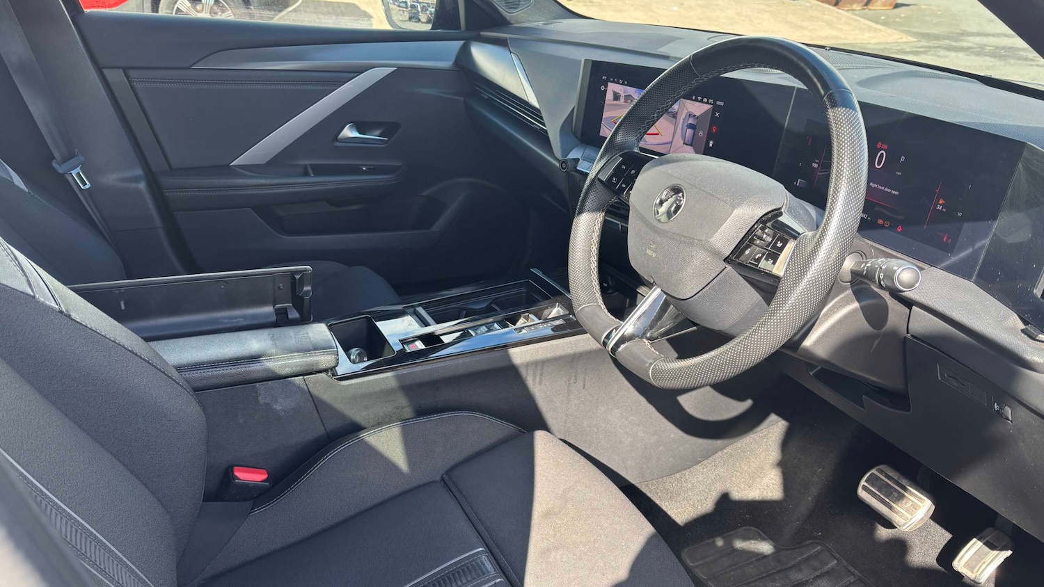 Used Vauxhall Astra 2023 for sale - 78023982: Photo 6