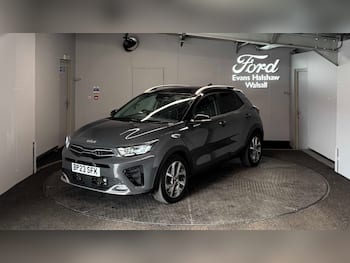 Used Kia Stonic 2023 for sale - 79851181: Photo