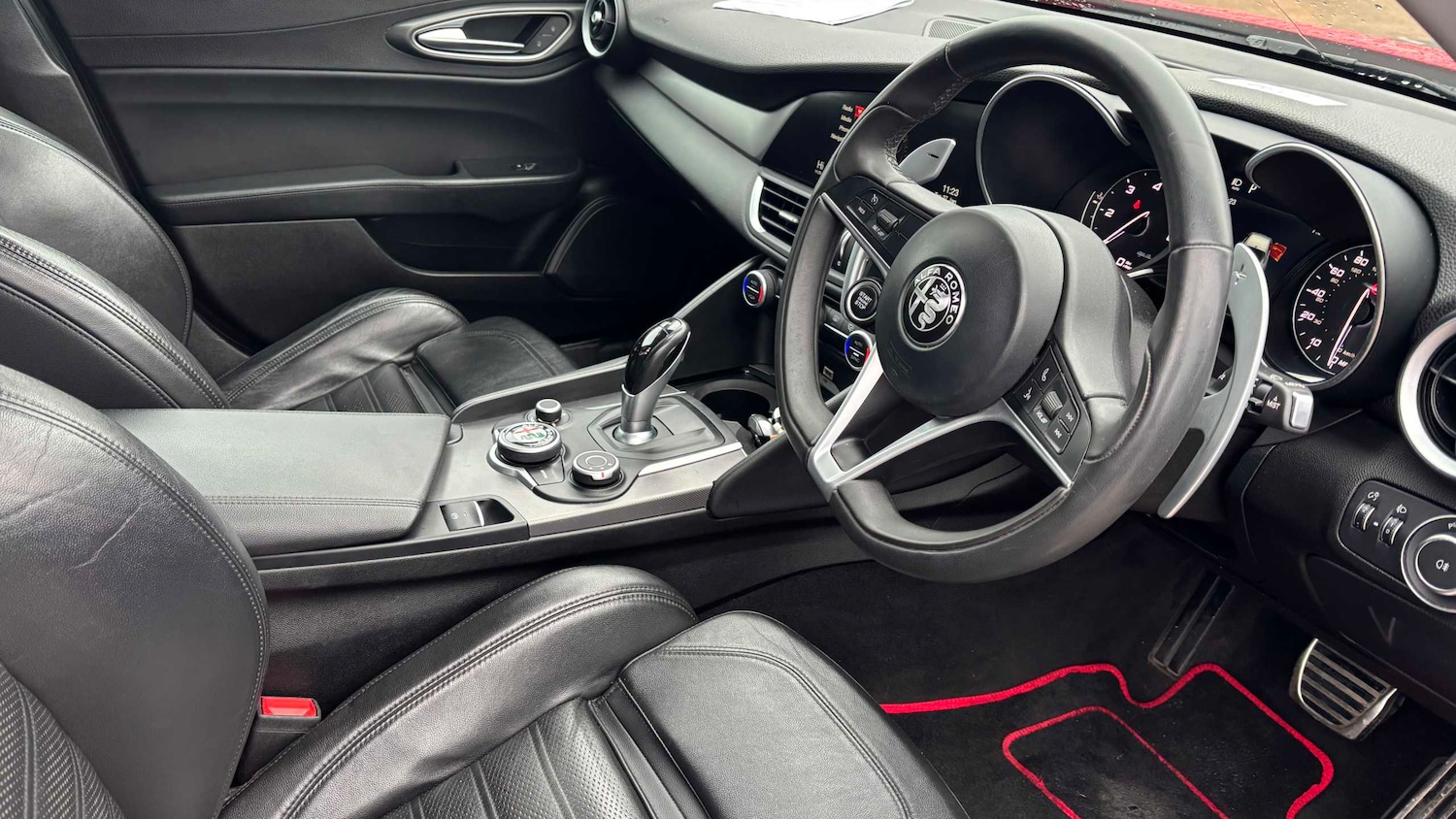 Used Alfa Romeo Giulia 2017 for sale - 77601162: Photo 6