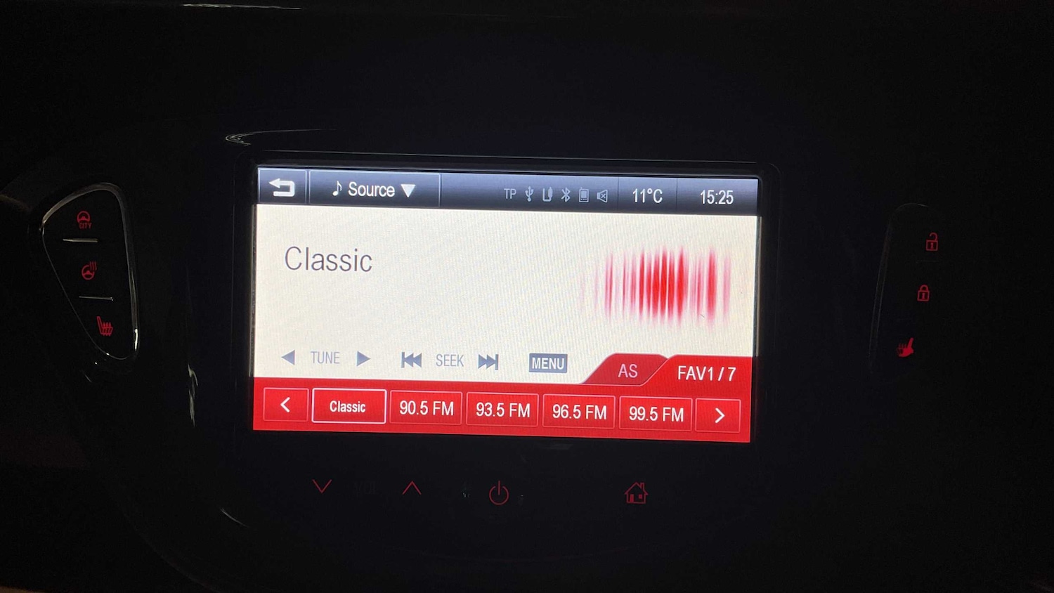 Used Vauxhall Corsa 2015 for sale - 76329238: Photo 16