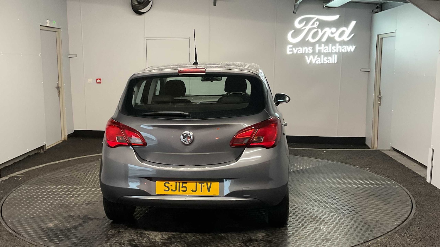 Used Vauxhall Corsa 2015 for sale - 76329238: Photo 4