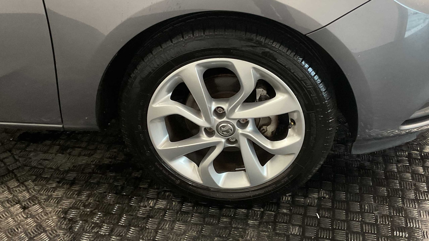 Used Vauxhall Corsa 2015 for sale - 76329238: Photo 9