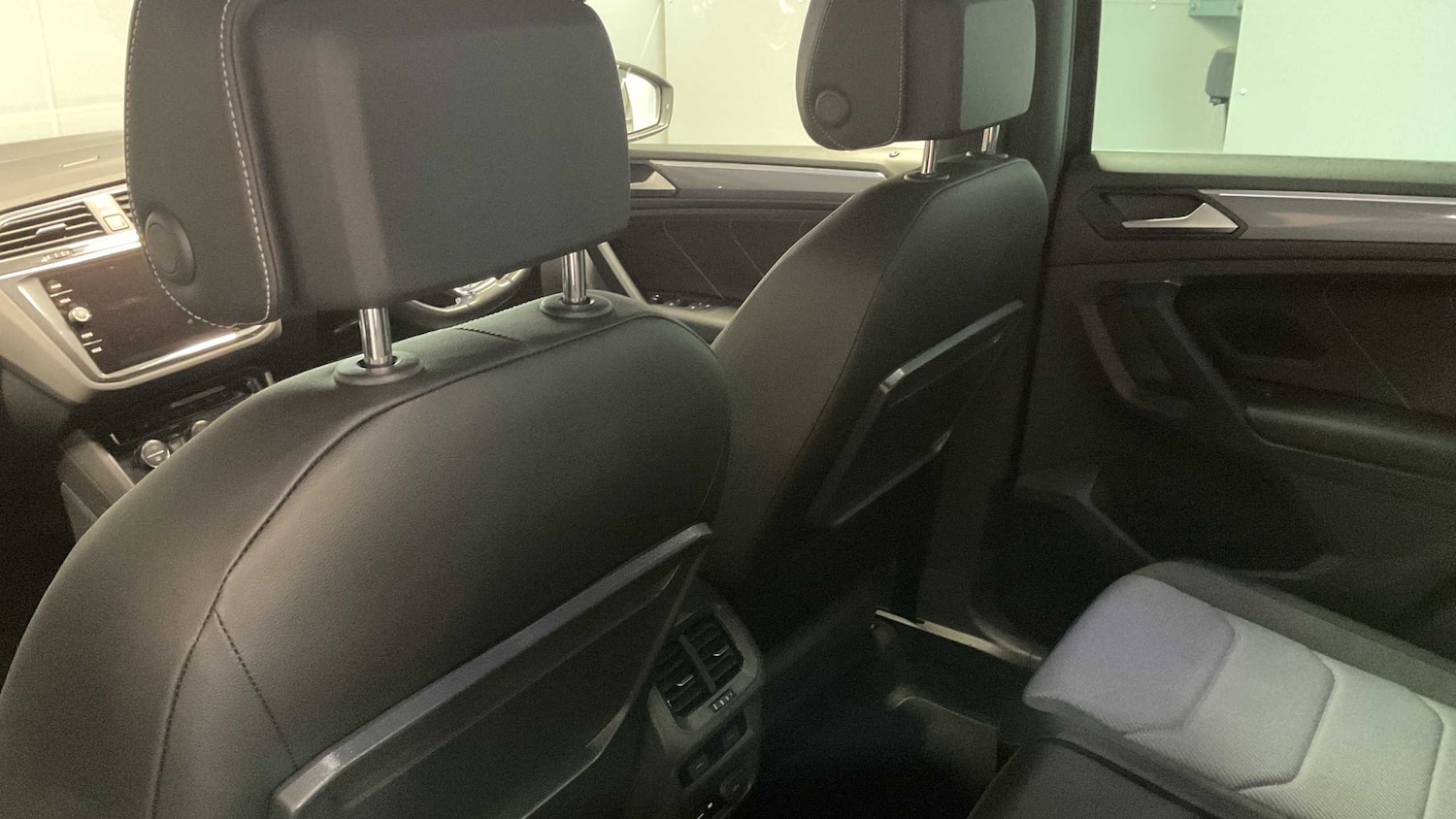 Used Volkswagen Tiguan 2020 for sale - 77634993: Photo 22