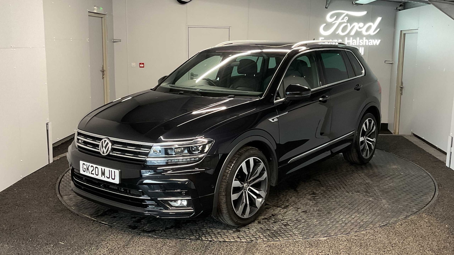 Used Volkswagen Tiguan 2020 for sale - 77634993: Photo 3