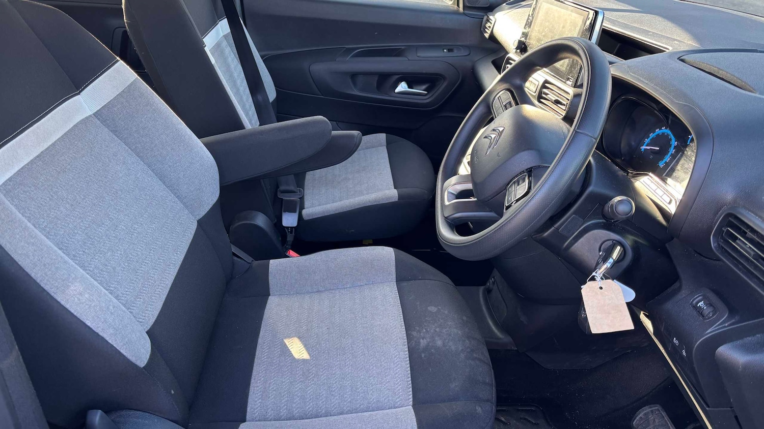 Used Citroen Berlingo 2023 for sale - 77928788: Photo 7