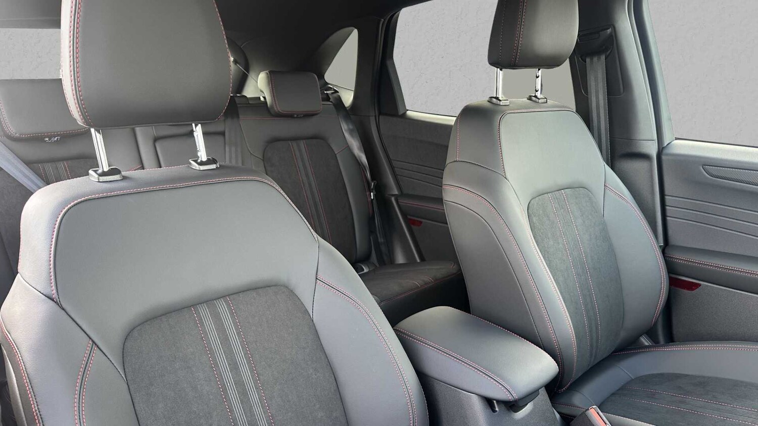 Used Ford Kuga 2024 for sale - 76902253: Photo 16