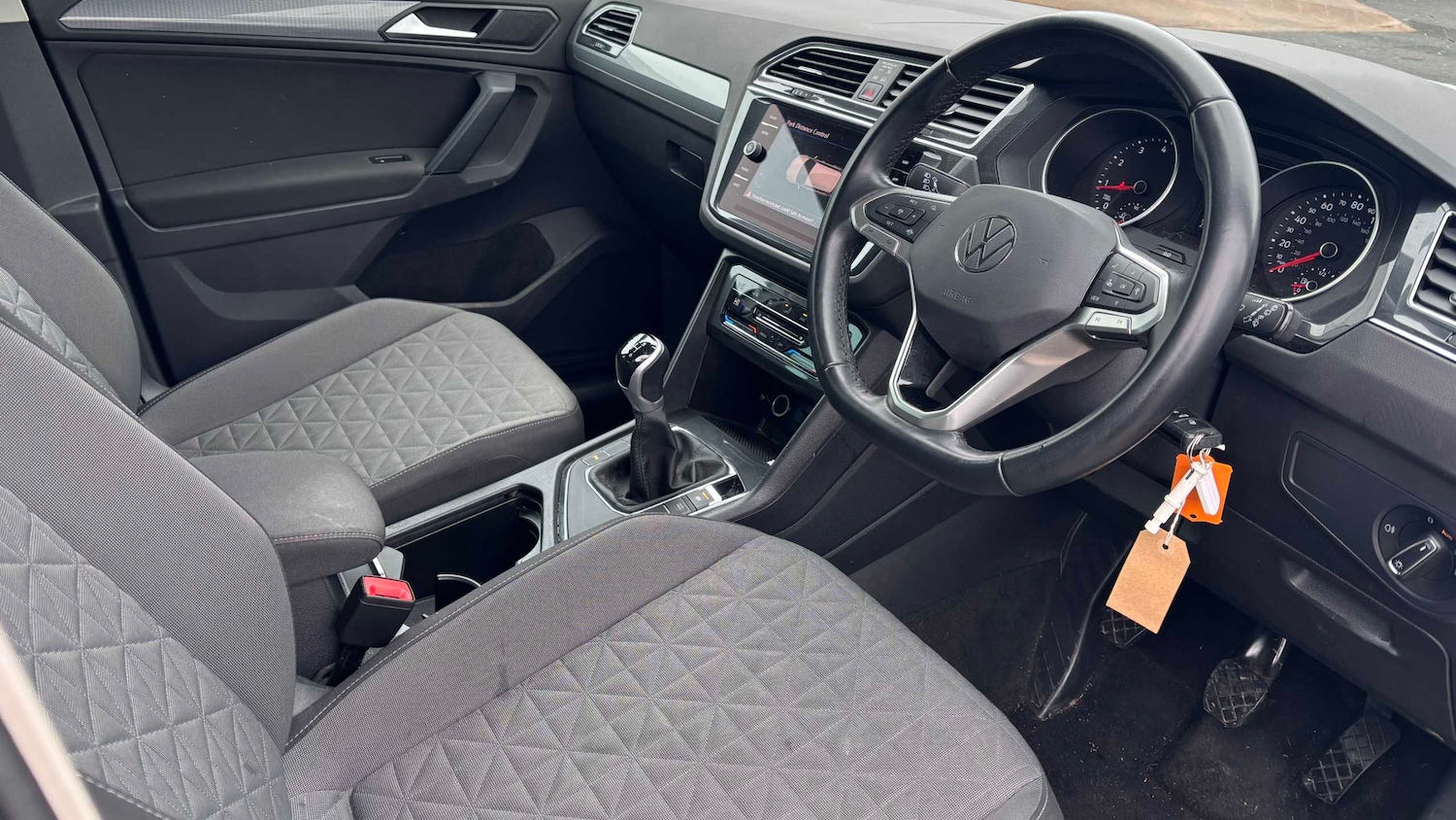 Used Volkswagen Tiguan 2023 for sale - 77615561: Photo 6