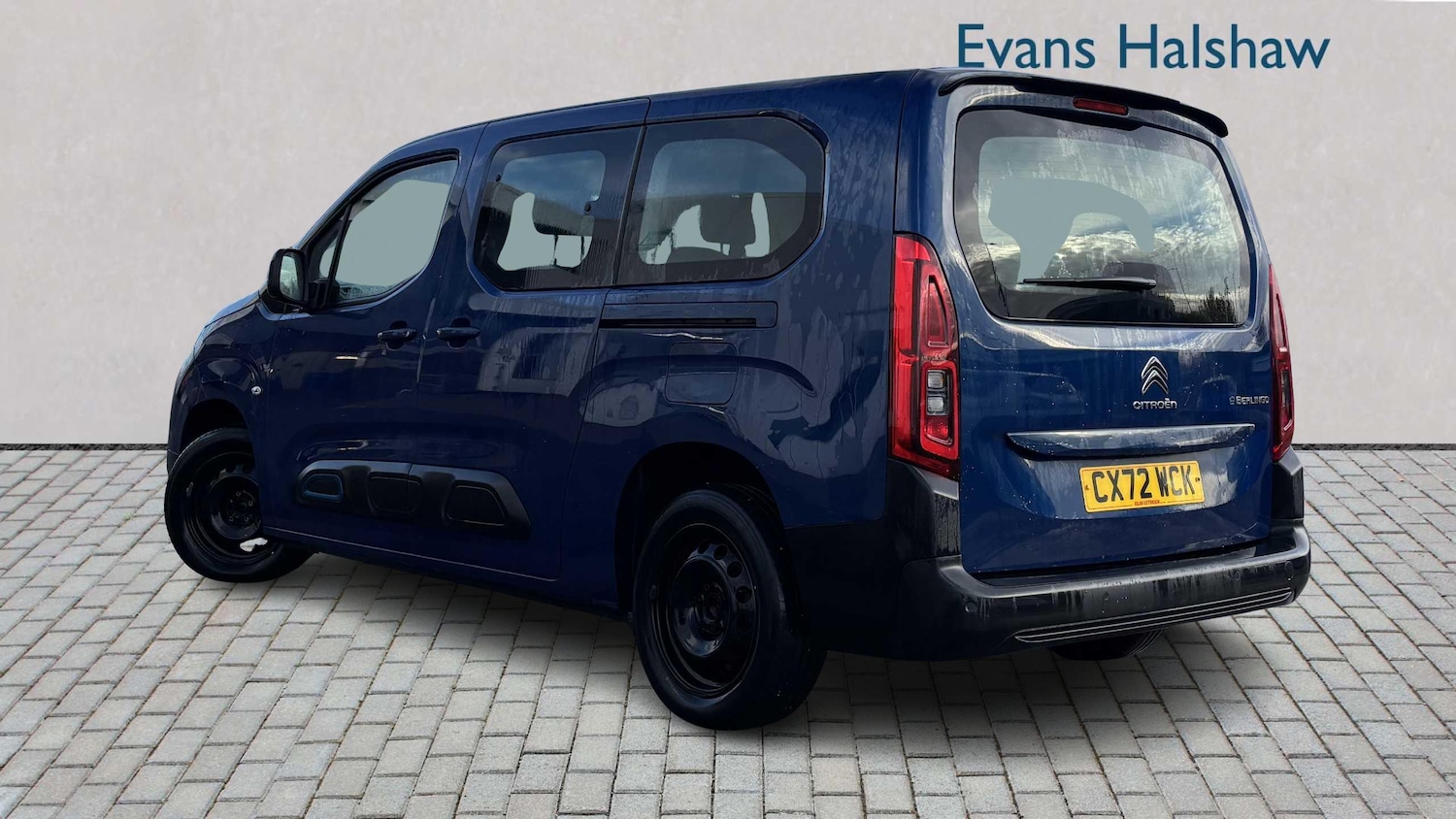 Used Citroen Berlingo 2022 for sale - 76875824: Photo 2