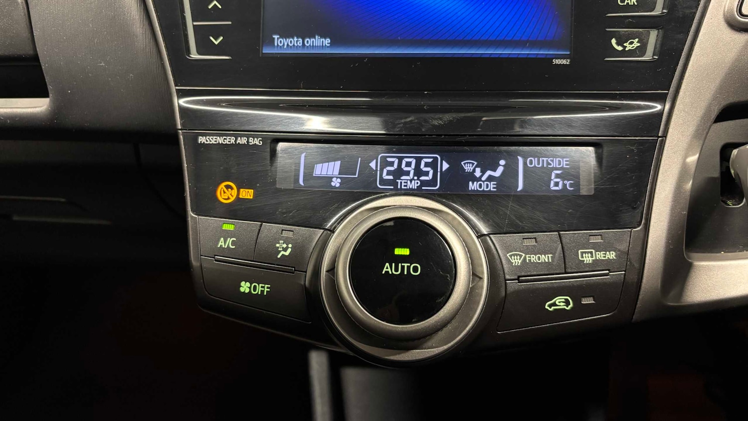 Used Toyota Prius+ 2020 for sale - 76575999: Photo 20